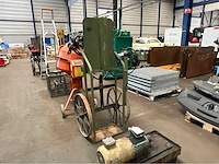 Gasflessenwagen en divers - afbeelding 2 van  8
