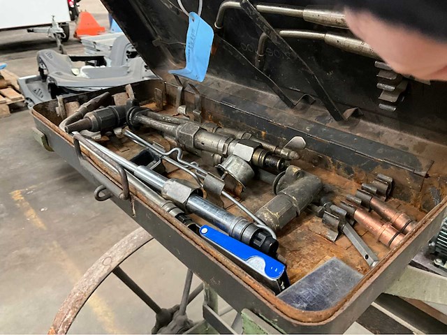 Gasflessenwagen en divers - afbeelding 7 van  8