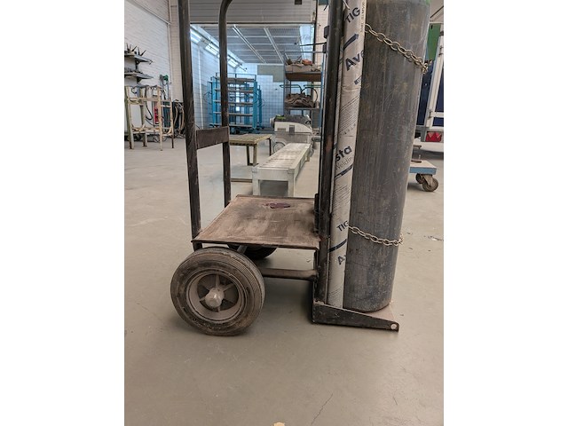 Gasfleswagen met cilinder argon - afbeelding 9 van  9