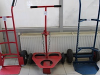 Gasfleswagen met massieve banden. - afbeelding 1 van  2