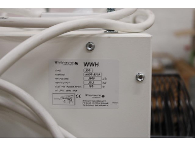 Gasheater winterwarm 230. bouwjaar 2019. volgens opgave 1 uur gedraaid. - afbeelding 3 van  3