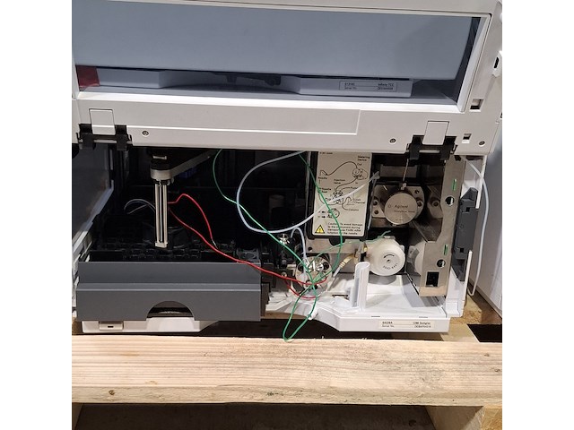 Gasmatochraaf, agilent technolgies, 6230 tof lc ms - afbeelding 13 van  22