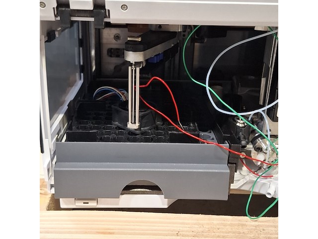 Gasmatochraaf, agilent technolgies, 6230 tof lc ms - afbeelding 15 van  22