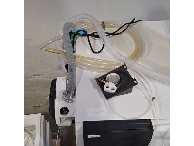 Gasmatochraaf, agilent technolgies, 6230 tof lc ms - afbeelding 18 van  22