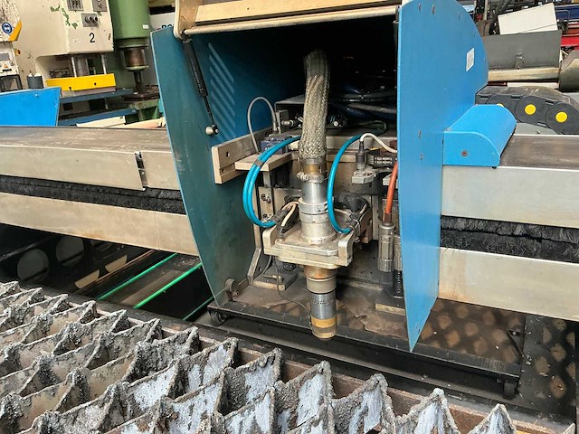 Gasparini - 2008 - spark 20040 - plasmasnijmachine - afbeelding 4 van  16