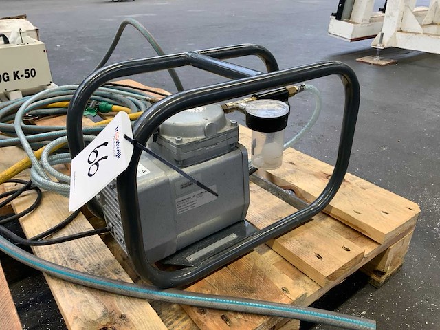 Gast doa-v502-bn vacuümpomp - afbeelding 1 van  4