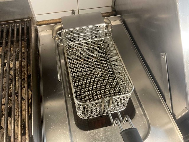 Gastro-inox - friteuse - afbeelding 3 van  5