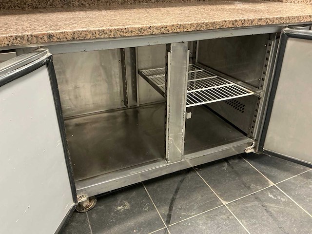 Gastro-inox pz2610tn pizza werkbank - afbeelding 4 van  7