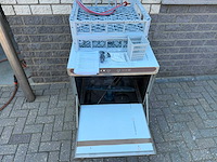 Gastro m - ongebruikt - korvenvaatwasmachine - afbeelding 3 van  6