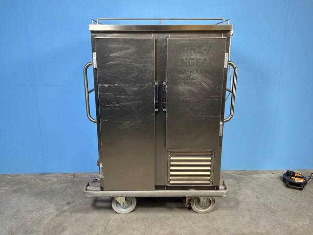 Gastronomisc montage a/s gekoeld en verwarmde transportkar - afbeelding 2 van  5