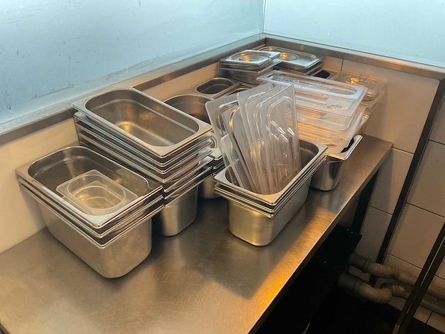 Gastronormbak (42x) - afbeelding 1 van  4