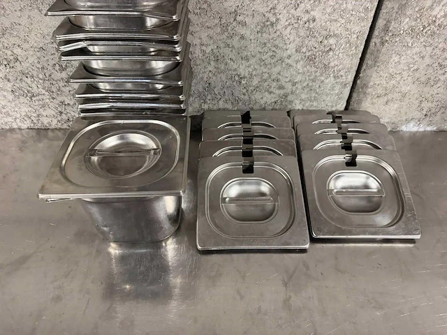 Gastronormbak met deksel 1/6 gn (12x) - afbeelding 2 van  3