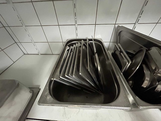 Gastronormbakken - partij gn deksels 1/2gn - 1/1gn - 1/4gn - afbeelding 2 van  4