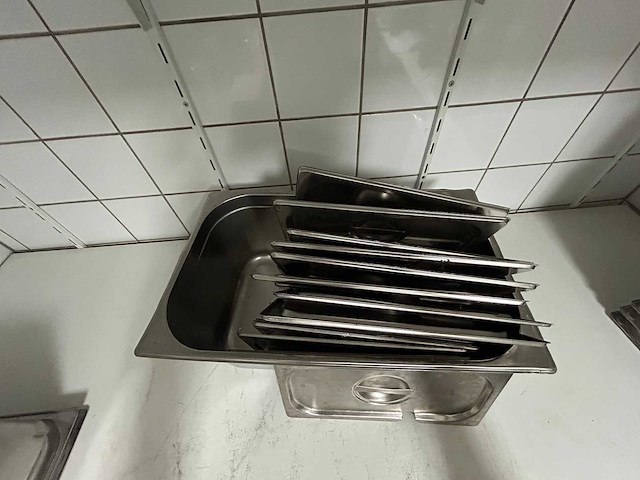 Gastronormbakken - partij gn deksels 1/3gn & 1/4gn - afbeelding 2 van  2