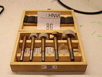 Gatenborenset vijfdelig van 15 tot 35 mm. - afbeelding 1 van  2