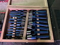 Gatenponsset en slagletterset - afbeelding 2 van  2