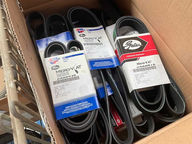 Gates v-belt (26x) - afbeelding 1 van  3