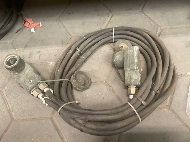 Gateway cable company nato accu kabel - afbeelding 1 van  4