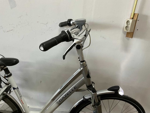 Gazelle chamonix elektrische fiets - afbeelding 2 van  4