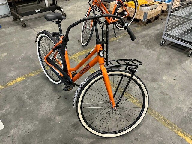 Gazelle circuit zandvoort editie stadsfiets - afbeelding 2 van  9