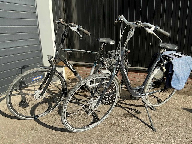 Gazelle dames en herenfiets (2x) - afbeelding 1 van  9