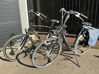 Gazelle dames en herenfiets (2x) - afbeelding 1 van  9
