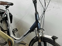 Gazelle grenoble c7+ elektrische damesfiets - afbeelding 2 van  10