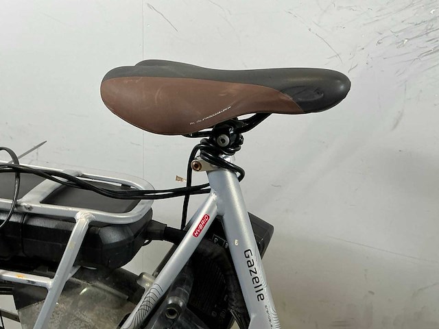 Gazelle grenoble c7+ elektrische damesfiets - afbeelding 7 van  10
