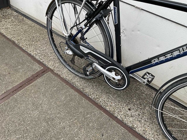 Gazelle ultimate elektrische fiets - afbeelding 2 van  10