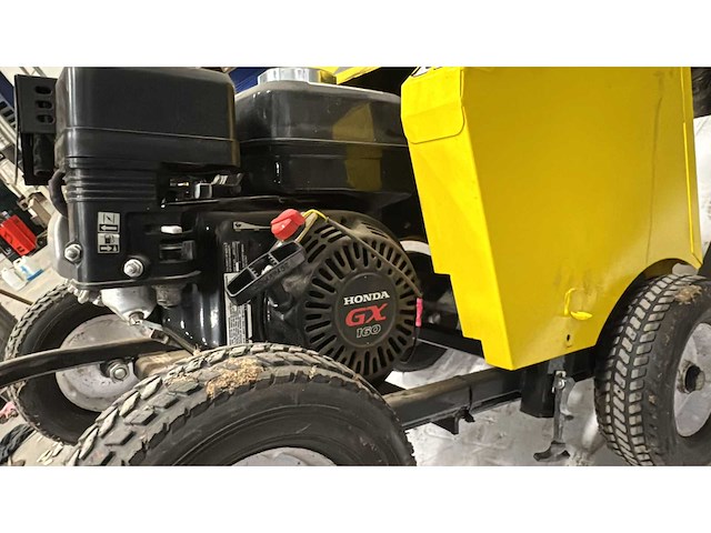 Gazonbeluchter - afbeelding 7 van  7