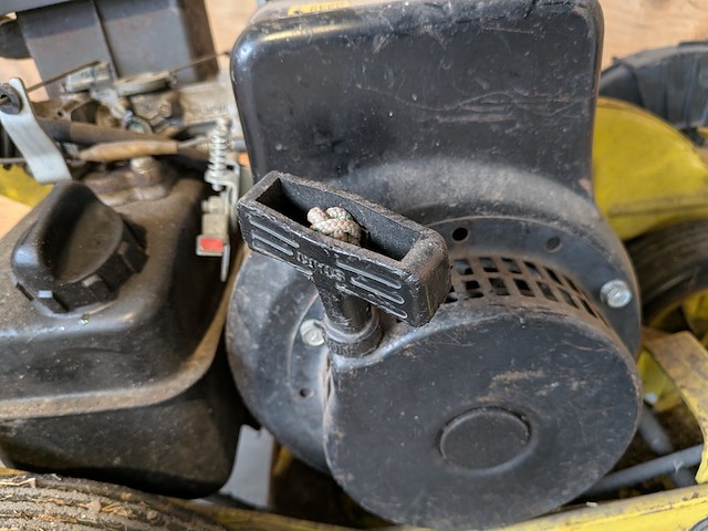 Gazonkantensnijder, john deere, e35 edgar - afbeelding 3 van  15