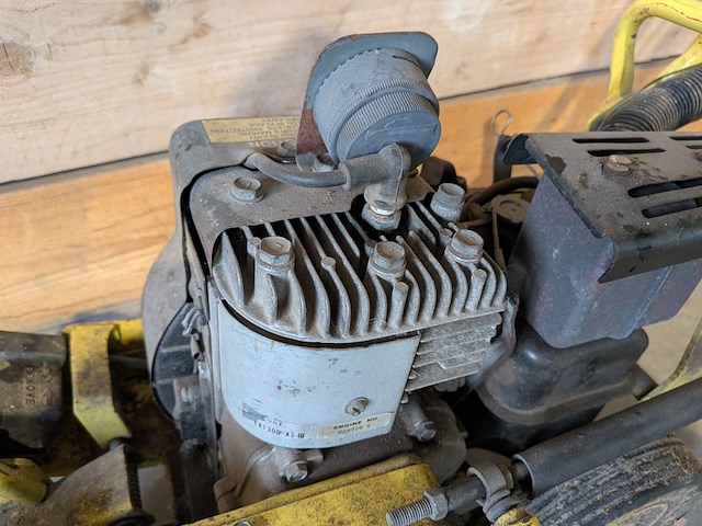 Gazonkantensnijder, john deere, e35 edgar - afbeelding 10 van  15