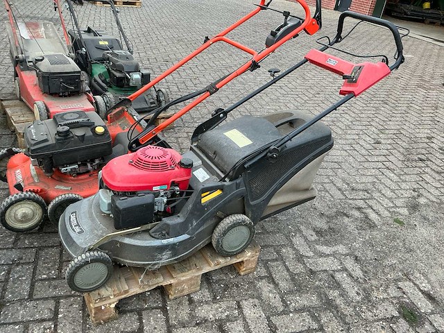 Gazonmaaiers / loopmaaiers / cirkelmaaiers / kooimaaier (8x) - afbeelding 6 van  15