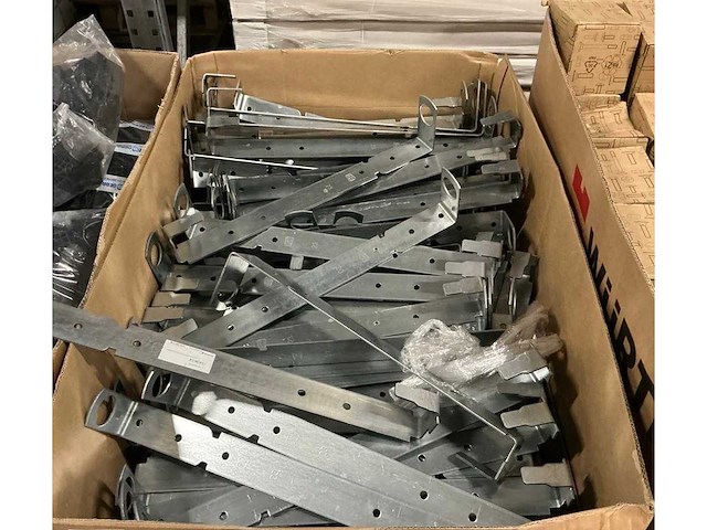 Gb randbekisting beugel (670 x 65 x 4mm)(100 stuks) - afbeelding 2 van  3