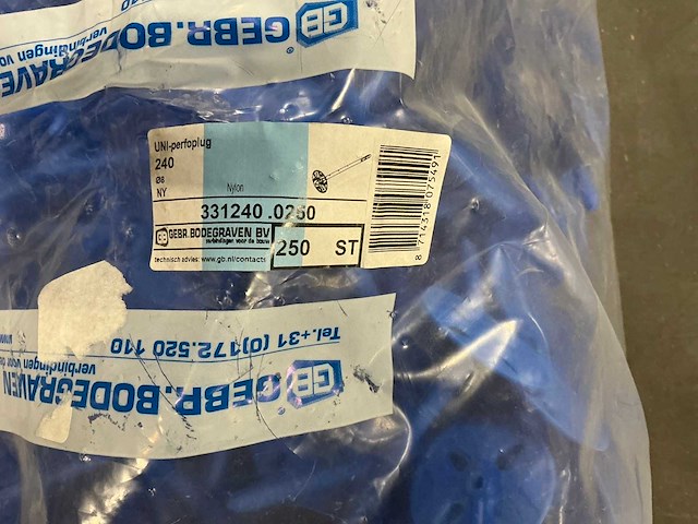 Gb uni-perfoplug 8x240 isolatiedikte 160-180mm (250x) - afbeelding 3 van  3