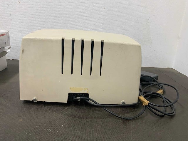 Gbc 111pm-2 inbindmachine - afbeelding 5 van  9