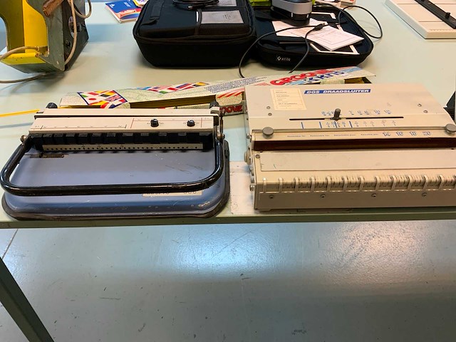 Gbc, dgs, wire bind inbindmachines (4x) - afbeelding 14 van  20