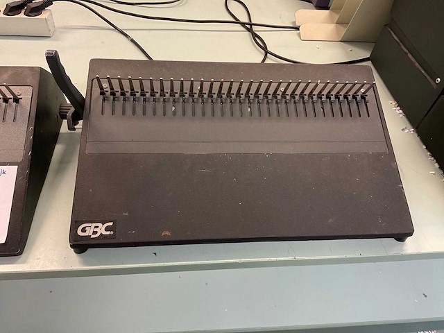 Gbc inbindmachine (2x) - afbeelding 4 van  4