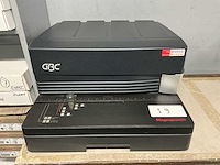 Gbc magnapunch ponsmachine - afbeelding 2 van  6