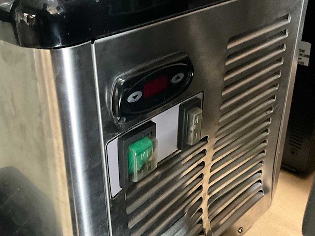 Gbg slushmachine - afbeelding 5 van  6