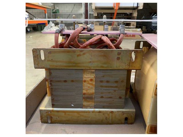 Gbt cd.tmn025kctn02 transformer 25kva 240v single phase - afbeelding 6 van  7