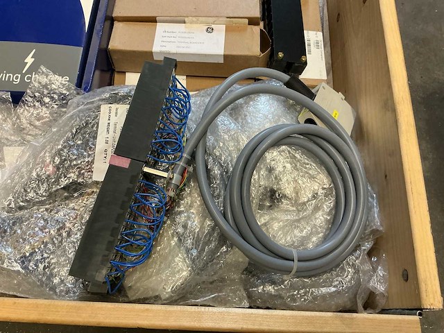 Ge diverse elektronica - afbeelding 4 van  6