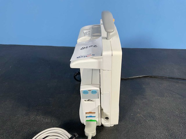 Ge healthcare - b30 bewakingsmonitor - 2012 - afbeelding 3 van  5