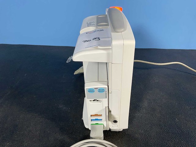Ge healthcare - b30 bewakingsmonitor - 2012 - afbeelding 3 van  5