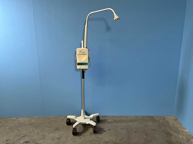 Ge healthcare - giraffe blue spot pt lite - fototherapie behandelapparaat - afbeelding 1 van  10