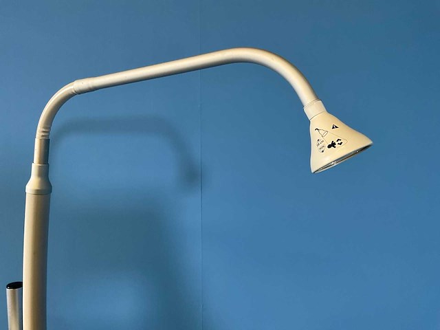 Ge healthcare - giraffe blue spot pt lite - fototherapie behandelapparaat - afbeelding 3 van  10