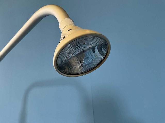 Ge healthcare - giraffe blue spot pt lite - fototherapie behandelapparaat - afbeelding 4 van  10