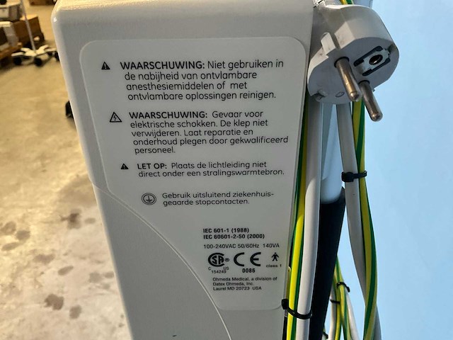 Ge healthcare - giraffe blue spot pt lite - fototherapie behandelapparaat - afbeelding 6 van  10