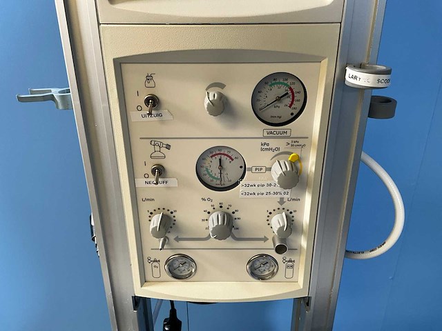 Ge healthcare - panda ires - baby opvangtafel - afbeelding 12 van  16