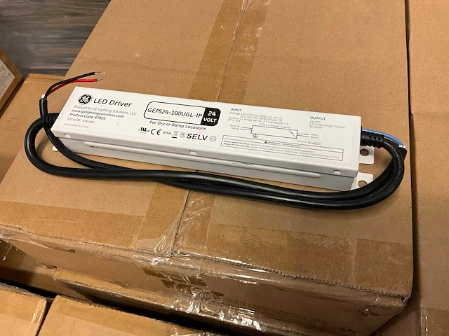 Ge led driver geps24-100ugl-ip 24v voeding (30x) - afbeelding 1 van  4